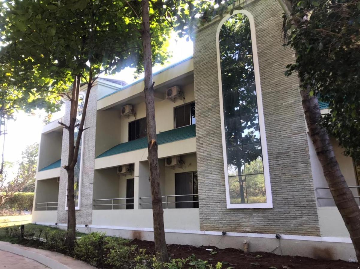 Aquarius Resort Gorhe Khurd 外观 照片