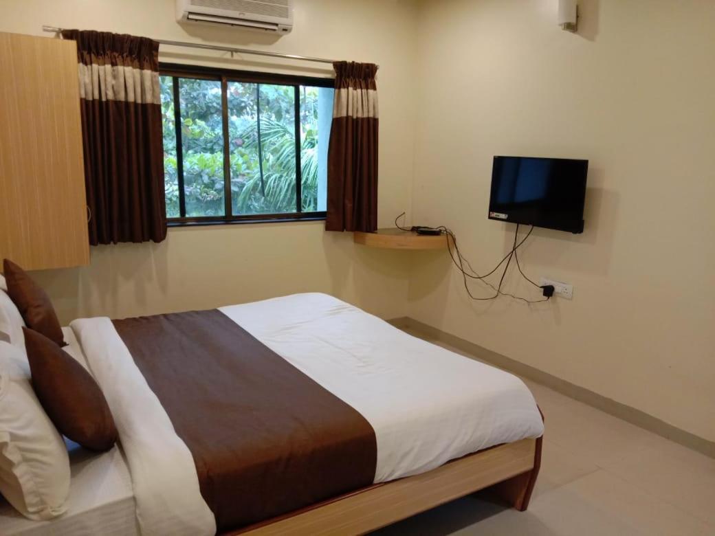 Aquarius Resort Gorhe Khurd 外观 照片